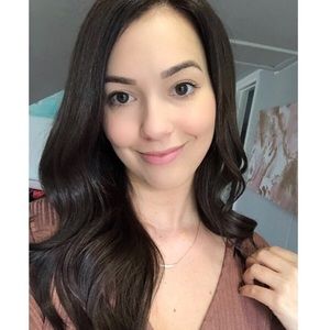 Meet your Posher, Annie